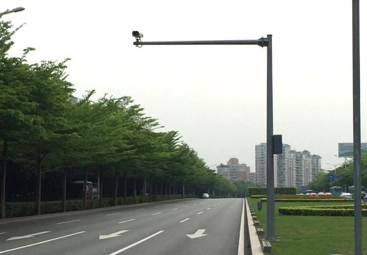 监控杆车辆检测系统